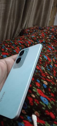 vivo y18