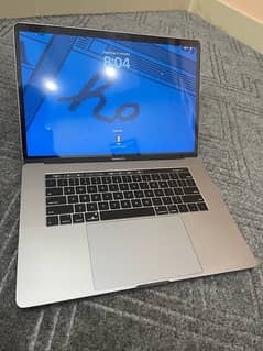 Macbook Pro 2018 i7 16GB 512 GB