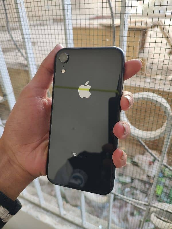 Iphone Xr 128GB Good Condition For Sale 1