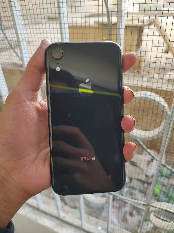 Iphone Xr 128GB Good Condition For Sale 2