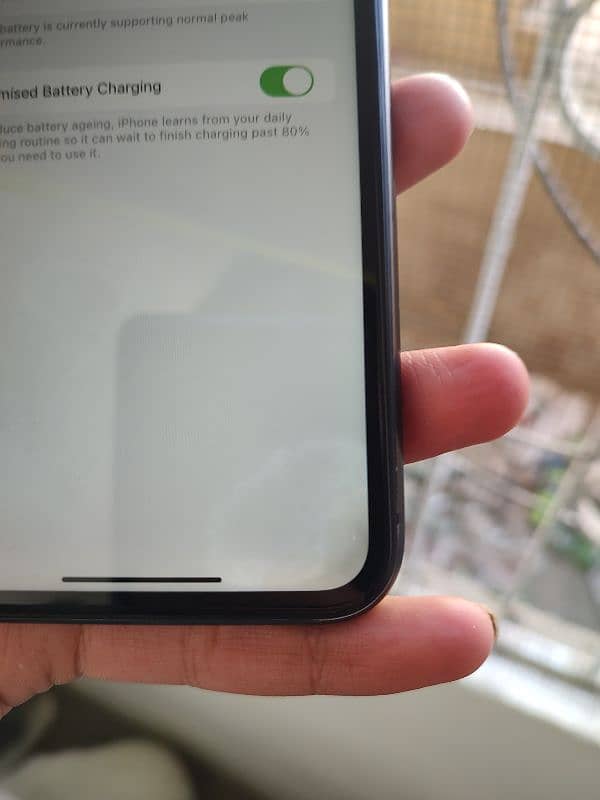 Iphone Xr 128GB Good Condition For Sale 4