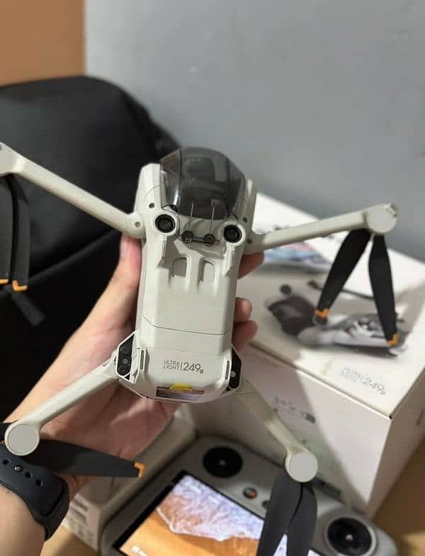 dji mini 3 Pro with all Saman urgent sale 0