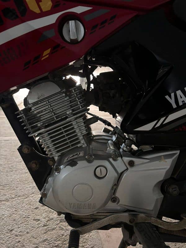 Yamaha ybr125g 6