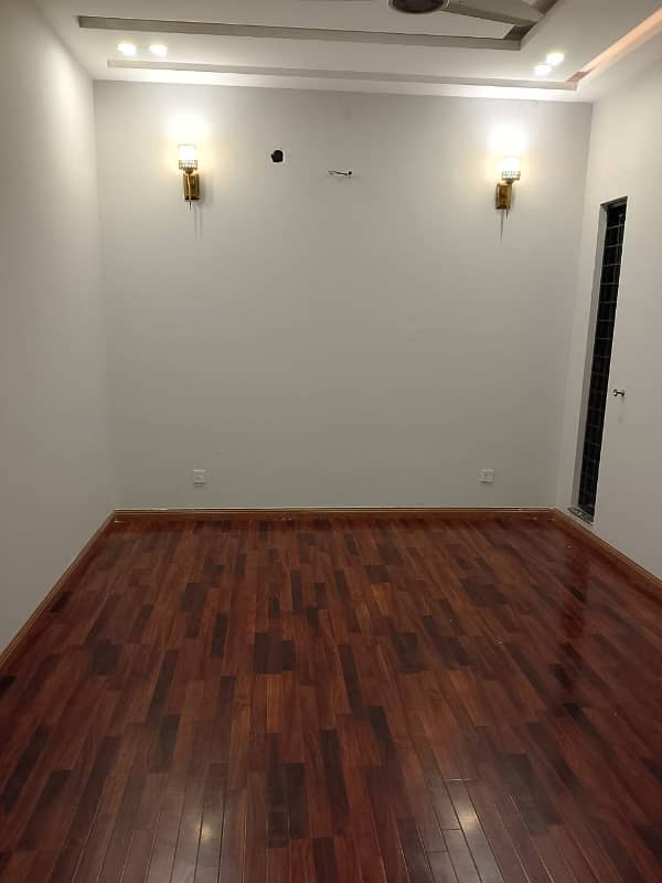 10 Marla upper portion available for rent in dha phase 9 town very good location 16