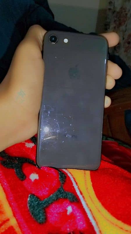 iphone 8 10/10 non pta 4