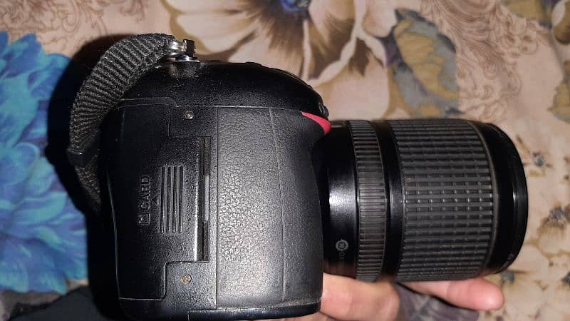 Nikon d7100 with 18-140mm lens original 4