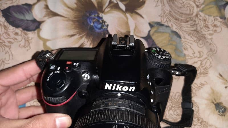 Nikon d7100 with 18-140mm lens original 7