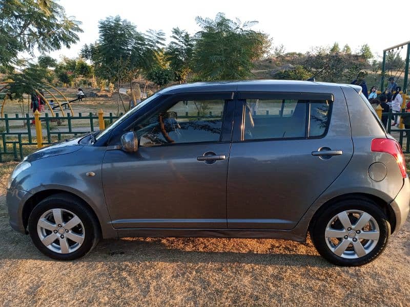 Suzuki Swift 2011 3