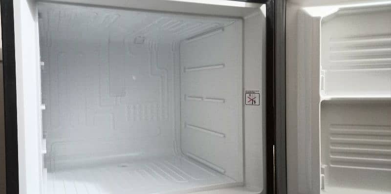 Dawlance Refrigerator for Sale 2