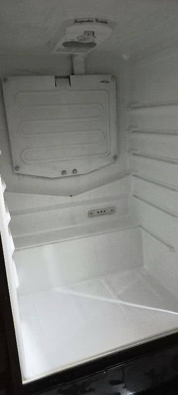 Dawlance Refrigerator for Sale 6