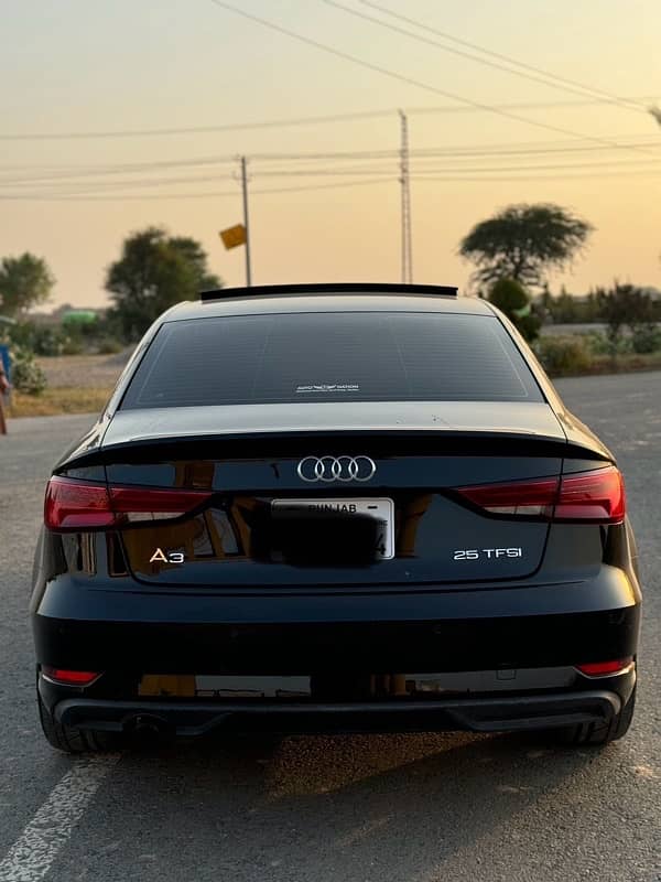 Audi A3 2018 1