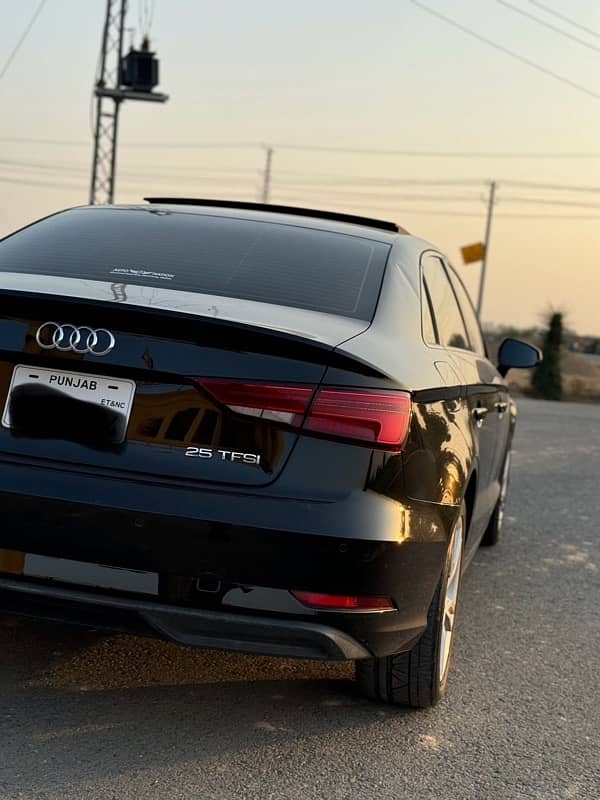 Audi A3 2018 3