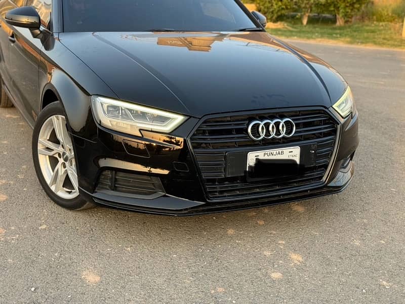 Audi A3 2018 6