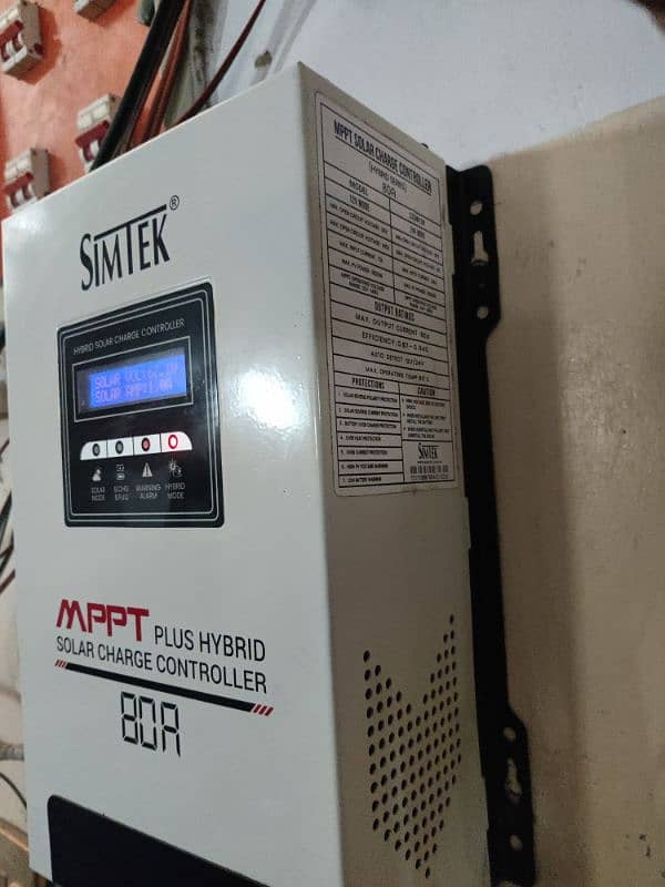 SimTek MPPT HYBRID CHARGE CONTROLLER 80 AMP 5