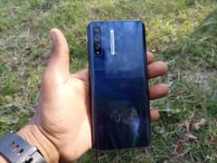 Huawei y8p bestt handy device