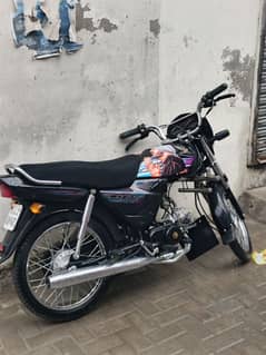 Honda Cd 70 dream very new condition