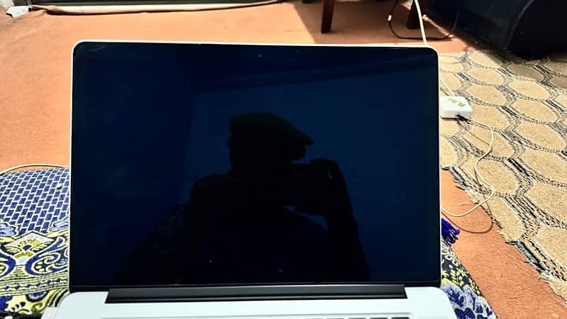 MacBook Pro 15 Core i7 512 Gb 16gb Ram 15 inch 2015 0