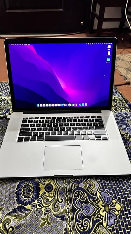 MacBook Pro 15 Core i7 512 Gb 16gb Ram 15 inch 2015 7