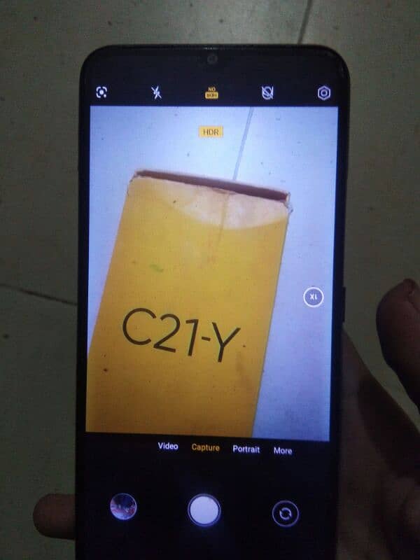 Realme c21-y 4/64 3