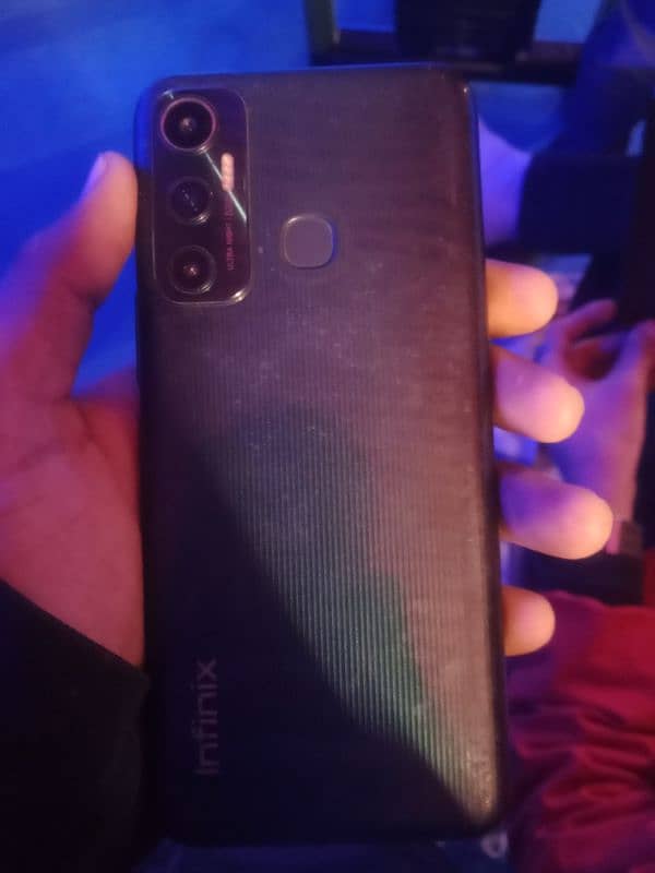 Infinix Hot 11 0