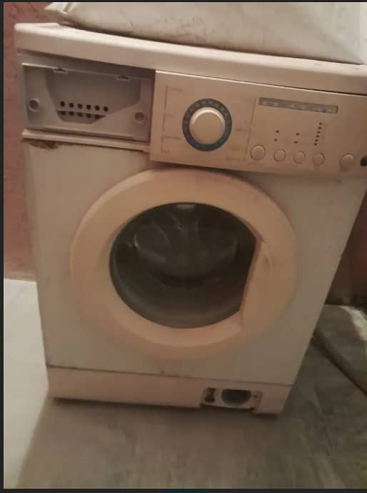 fully automatic LG washing machine for urgent sale 1