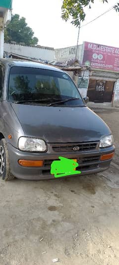 Daihatsu Cuore 2011