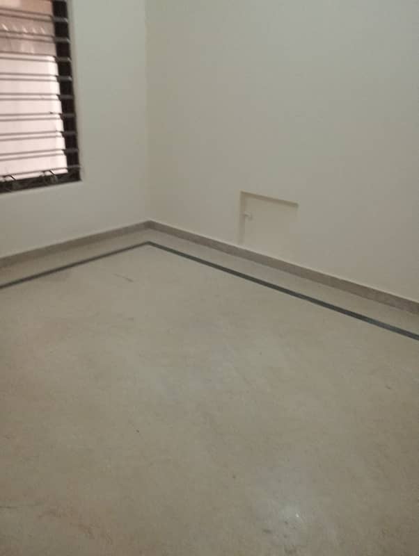 10marla 3beds DD TV lounge kitchen attached baths neat clean corner house open basement for rent in G 13 4 islamabad 0