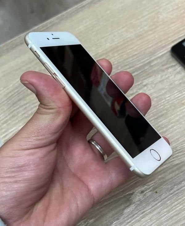 Iphone 6 PTA APPROVED Genuine Condition 1