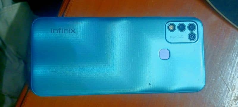 Infinix Hot 11 play 4/64 2