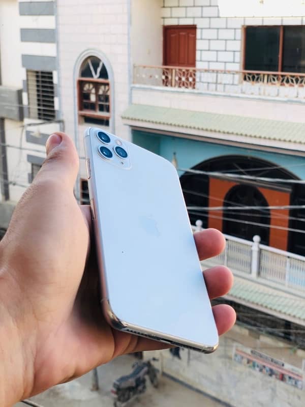 Iphone 11 pro max 512 gb Pta approve 1