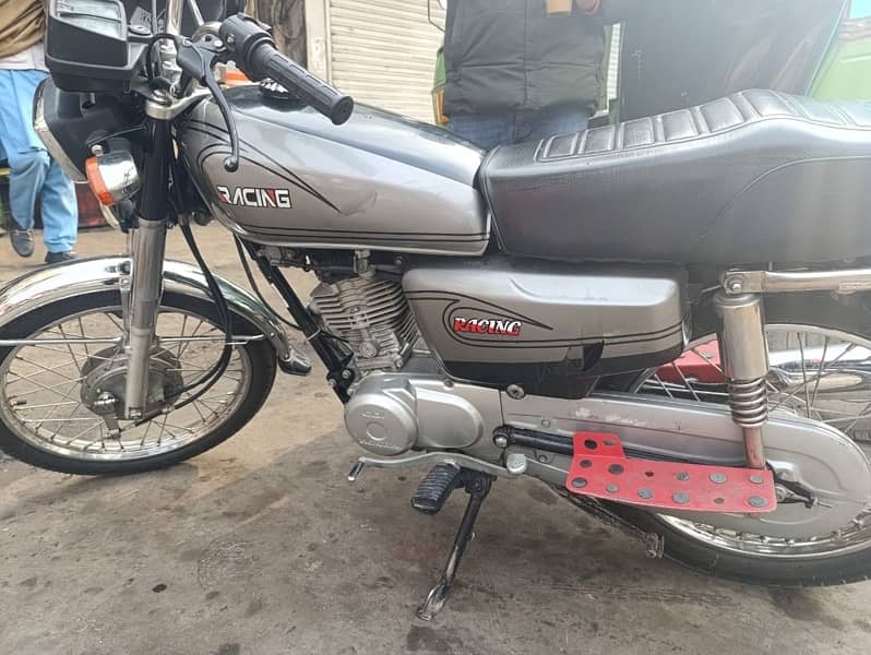 Honda CG125 19 model 3