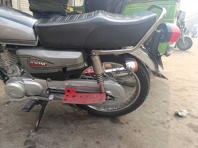 Honda CG125 19 model 4