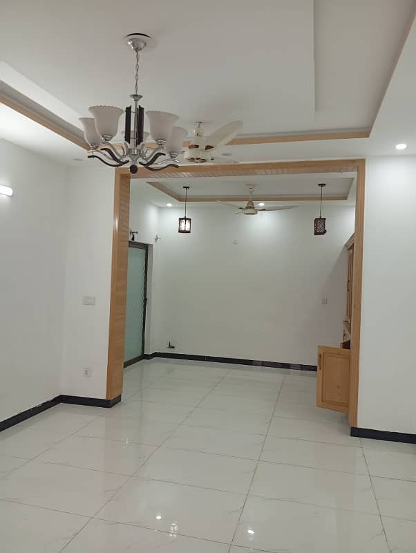 14marla 3beds DD TV lounge kitchen attached baths Brand New upper portion for rent in G 14 4 islamabad 1