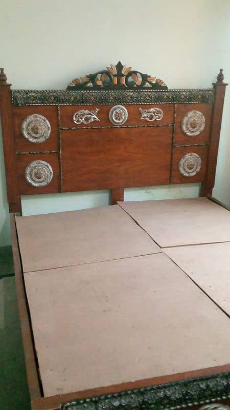 wooden bed vip condition 1