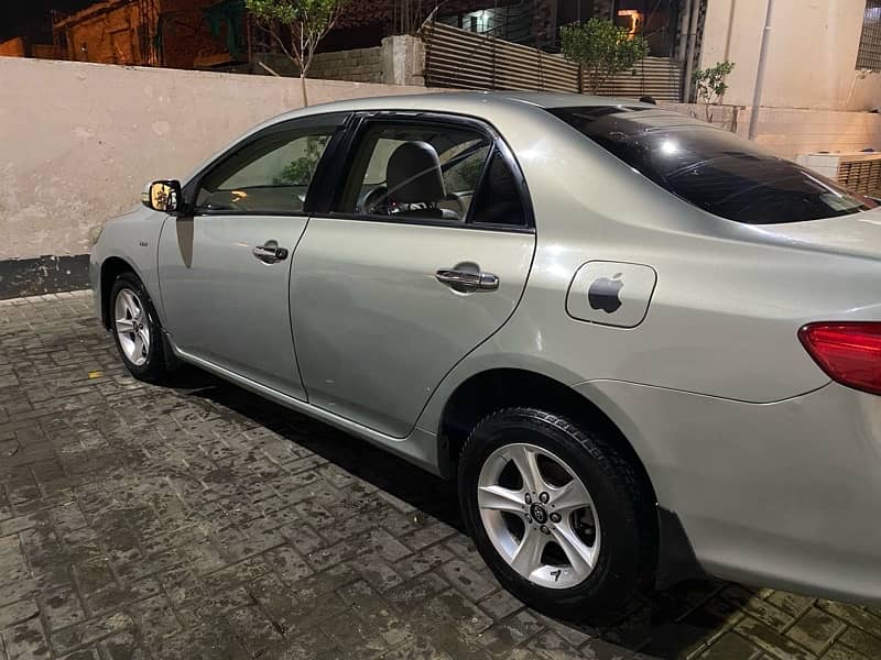 Toyota Corolla GLI 2010 3