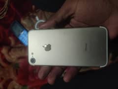 I Phone 7 Urgent Sale