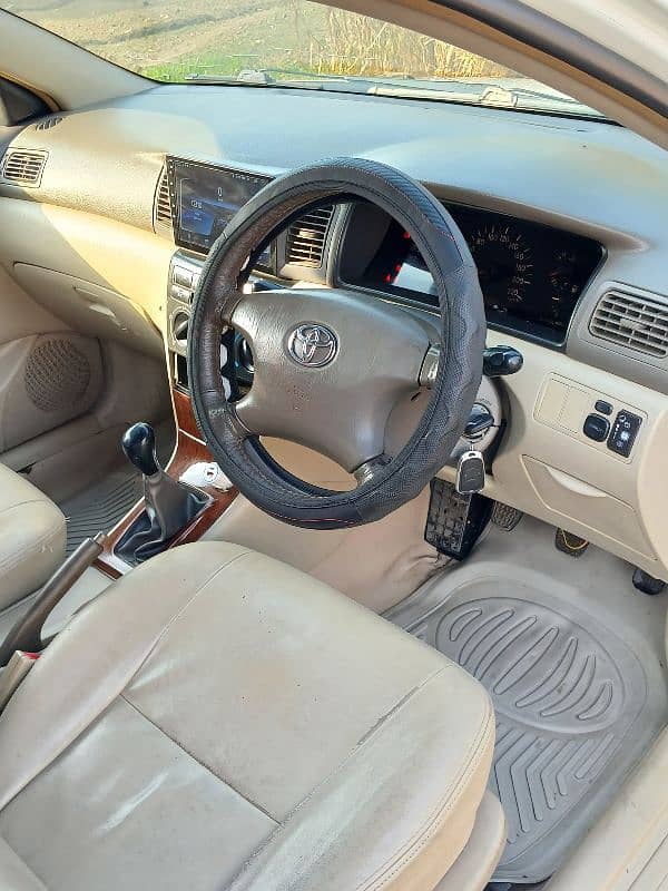 Toyota Corolla Altis 2005 11