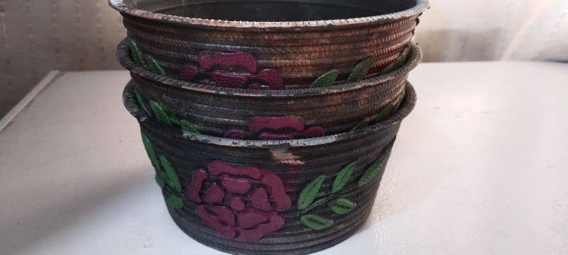 3 plant pots for sale 3