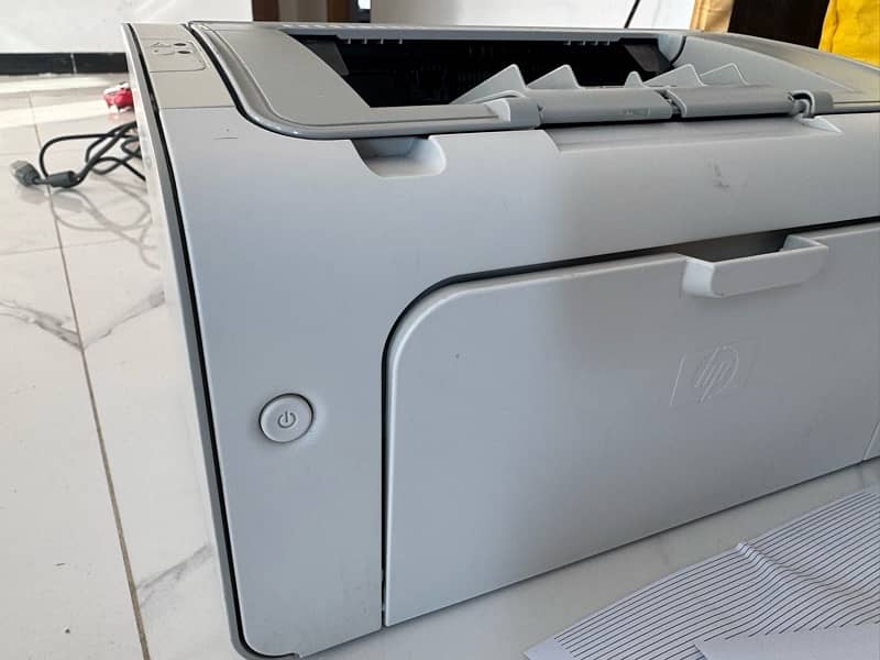 Hp LaserJet P1005 for Sale 0