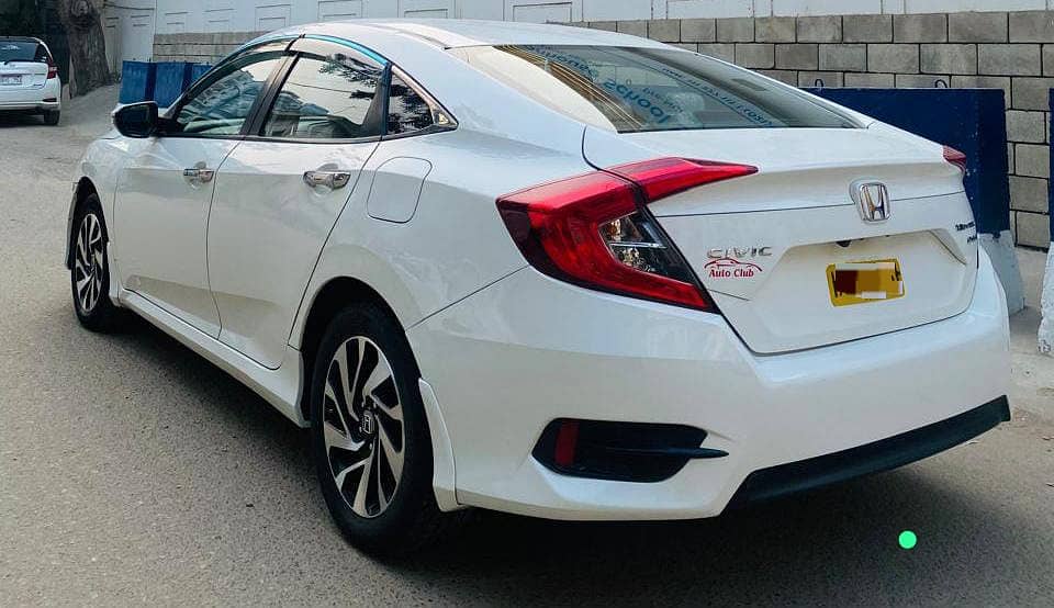 Honda Civic Oriel 2018 2