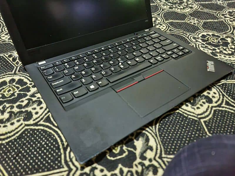 lenovo core i5 8th gen 1