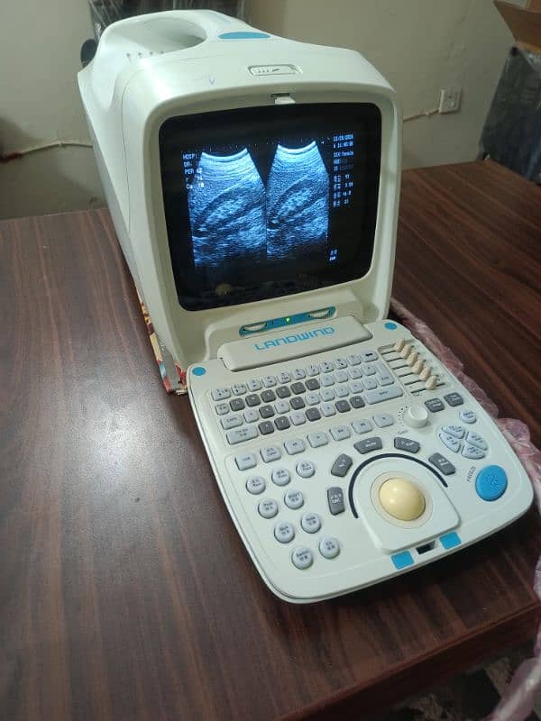 Japanese & China Ultrasound machine's 7