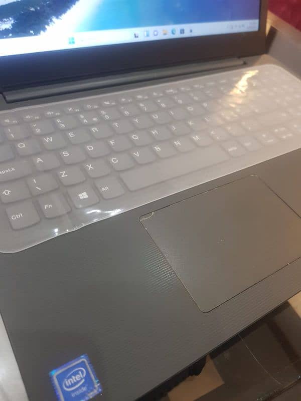 LENOVO LAPTOP FOR SALE 3