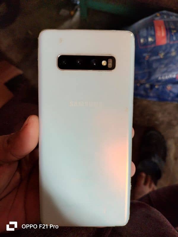 Samsung S10 Plus 1