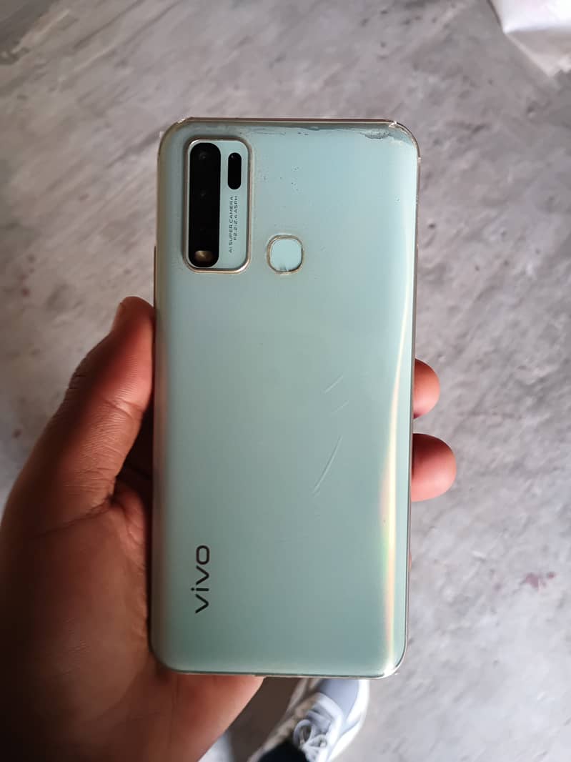 Vivo Y30 3