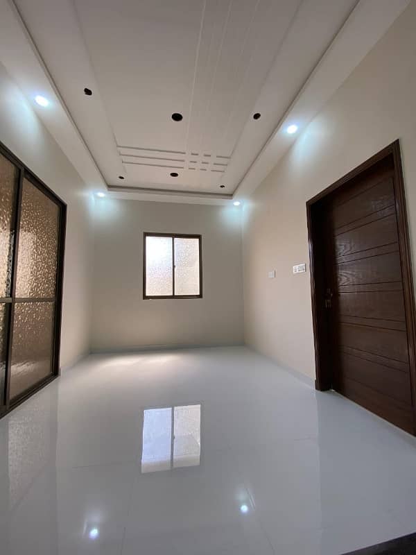 Al Azmat square 3 Bed DD Flat *Code(13015)* 0