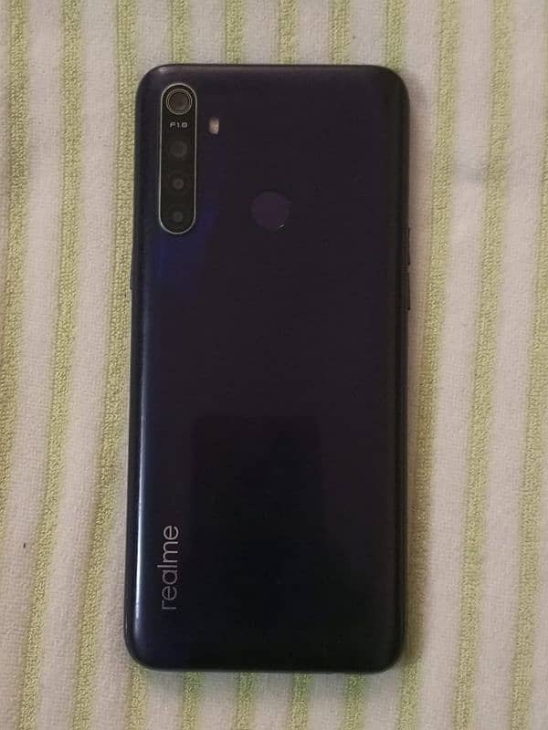 realme 5 ha 4/64 ha condition 10/9 ha box nai ha sath 2