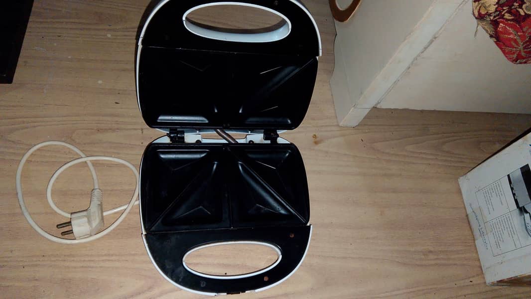 ANEX SANDWICH MAKER 6