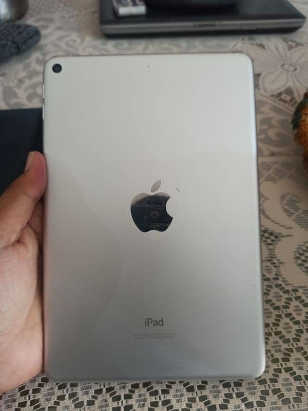 IPAD MINI 5 0