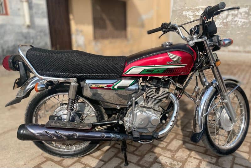 Honda CG 125 special edition (self start) 1